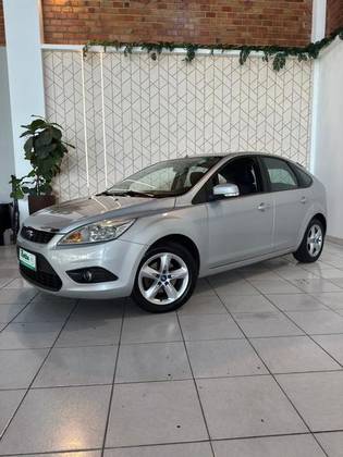 FORD FOCUS 1.6 GL 16V FLEX 4P MANUAL